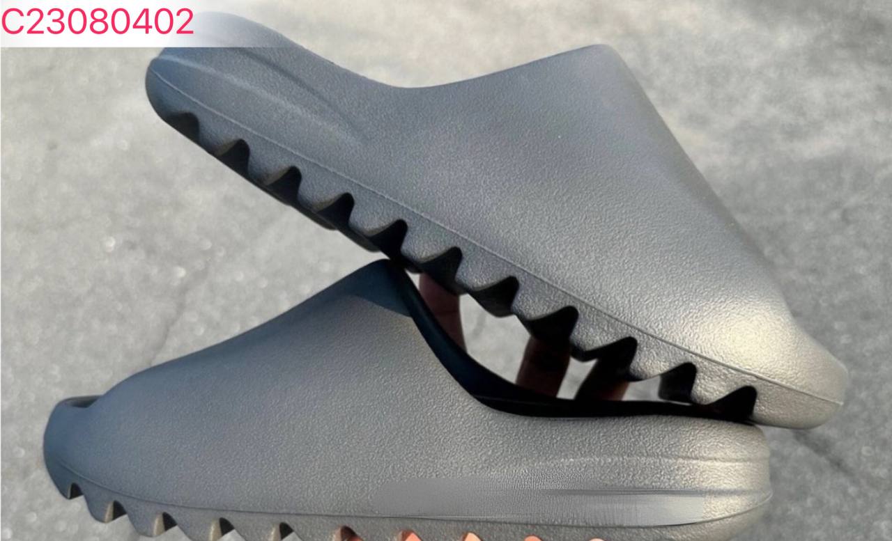 Adidas Original Yeezy Slide - KempSourcing